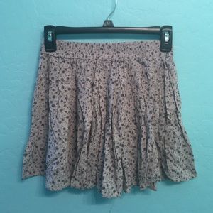 Brandy Melville mini-skirt