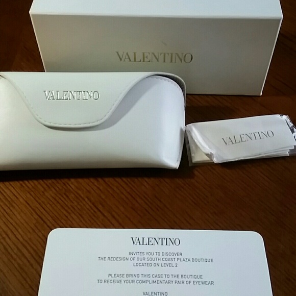 Valentino Accessories - Valentino Eyewear Gift Voucher w/Glasses Accessor
