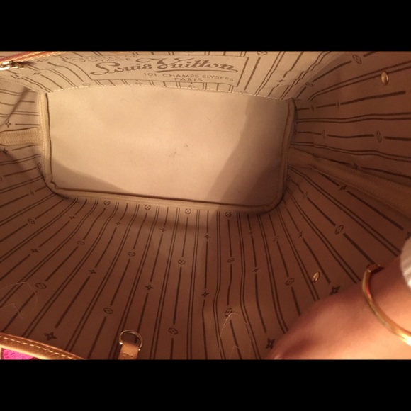 Authentic Louis Vuitton Neverfull MM - Picture 4 of 4