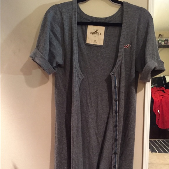 Short sleeve cardigan.