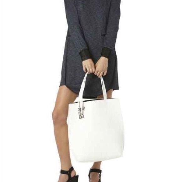 BCBGeneration Handbags - 🎉🎉2X HP🎉🎉