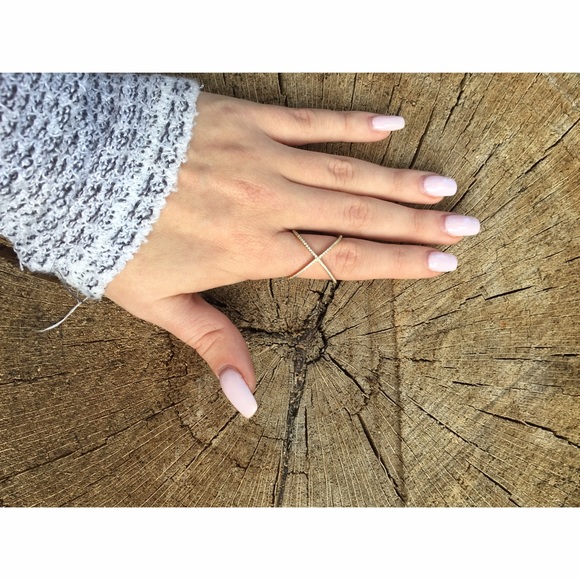 LF Crystal Cross Ring