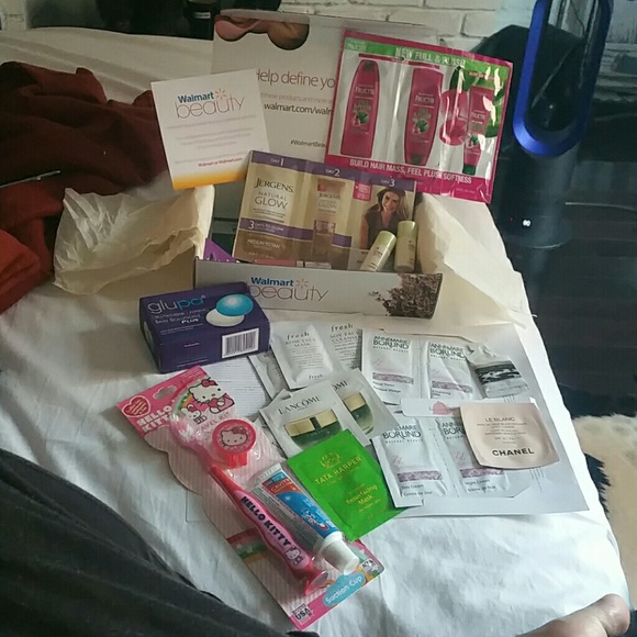 F R E E - Picture 2 of 9