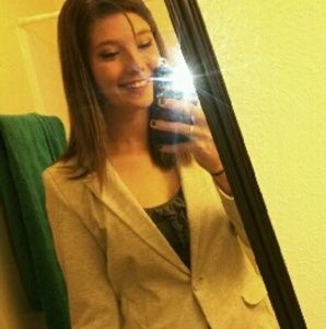 Meet your Posher, Miranda