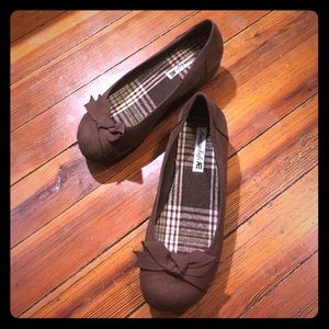 🚨LAST CHANCE🚨 Brown wedges