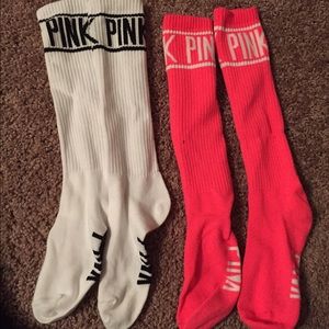 Pink vs sock bundle