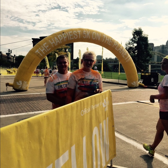 Meet your Posher, Beth - Picture 1 of 1