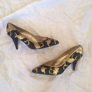 Gold and black sequin vintage heels