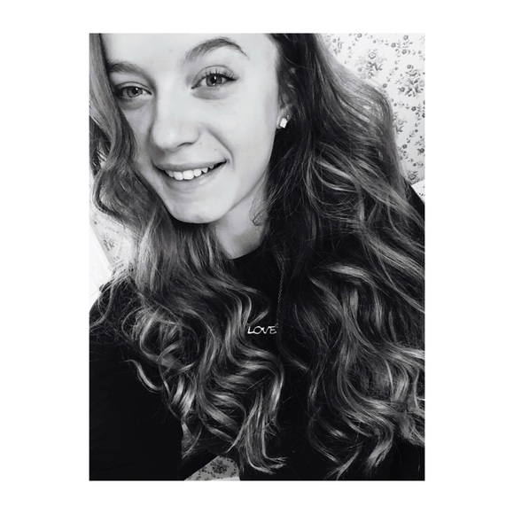 Meet your Posher, Michaela