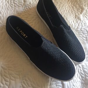 Report black vans style flats