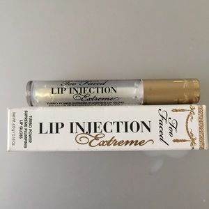 SOLD! Too Faced Extreme Lip Injection