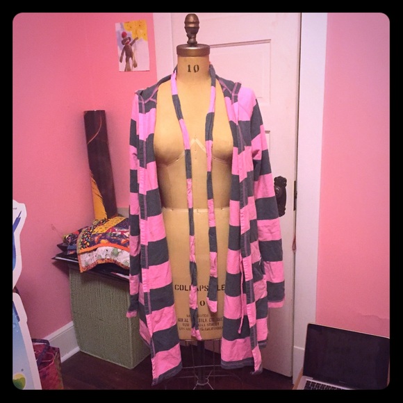 PINK robe