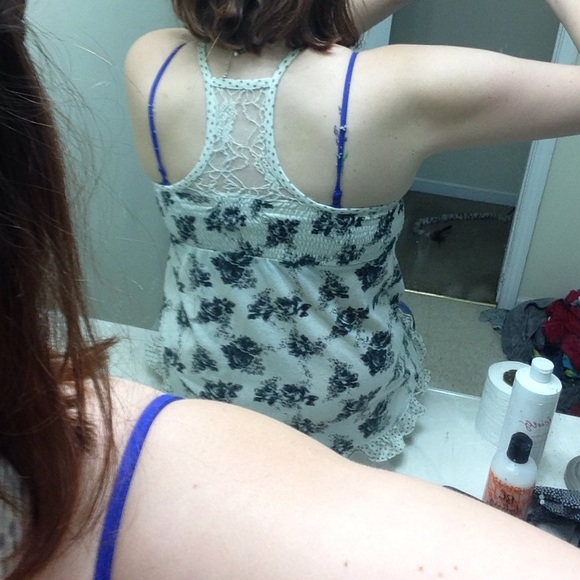 Floral Racerback Top - Picture 3 of 4