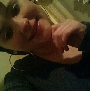 Meet your Posher, Tiffany