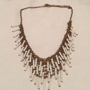 Gold & white party necklace