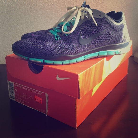 Nike Free Runs
