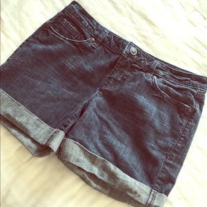 Boyfriend look shorts