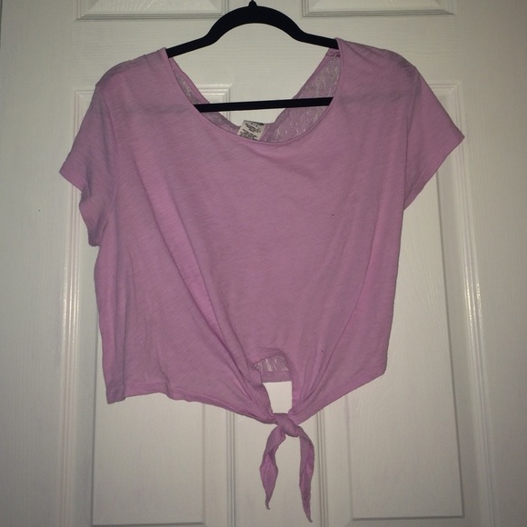 Cropped tee