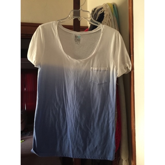 Short sleeve ombré shirt