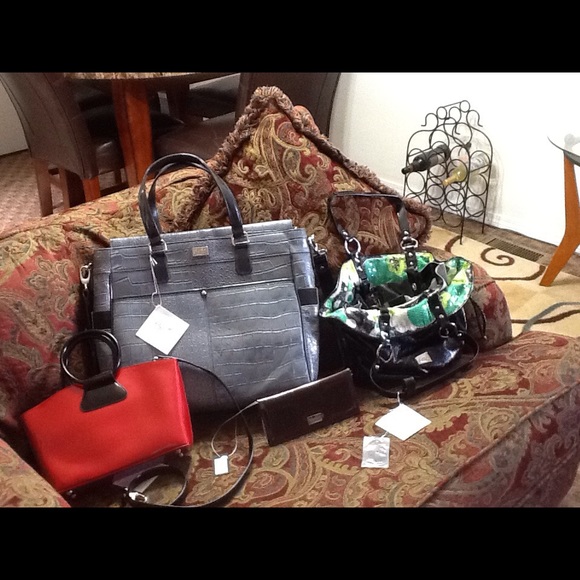 Designer Vegan Bags, Beijo