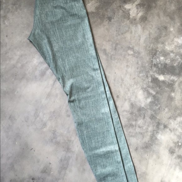 Lululemon Wunder Under Legging