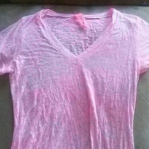 Pink tee
