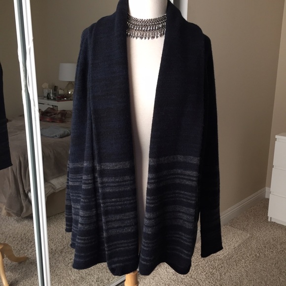 Forever 21 Shawl Collar Sweater Coat, Size M