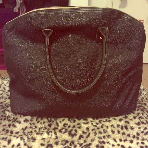 Rihanna purse.