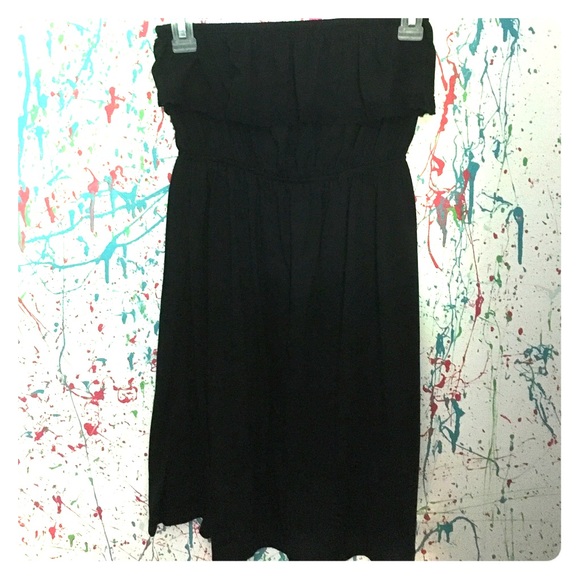 Black strapless summer dress.