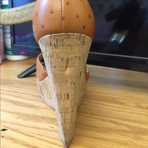 Michael Kors open toe wedges - Picture 3 of 4