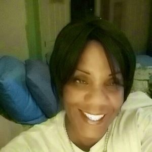 Meet your Posher, Renee