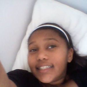 Meet your Posher, Janelle