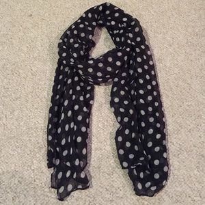 Polka Dot Scarf!