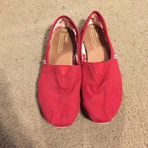 Red Toms