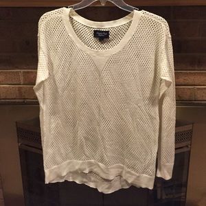 White American Eagle Sweater