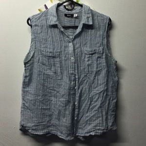 Stripped sleeveless