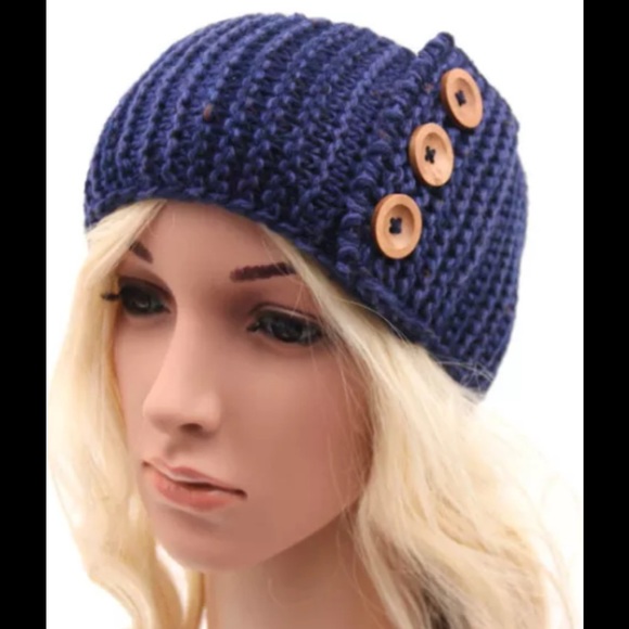Accessories - Winter Fashion Ear Warmer/Headwrap -- 3 Buttons