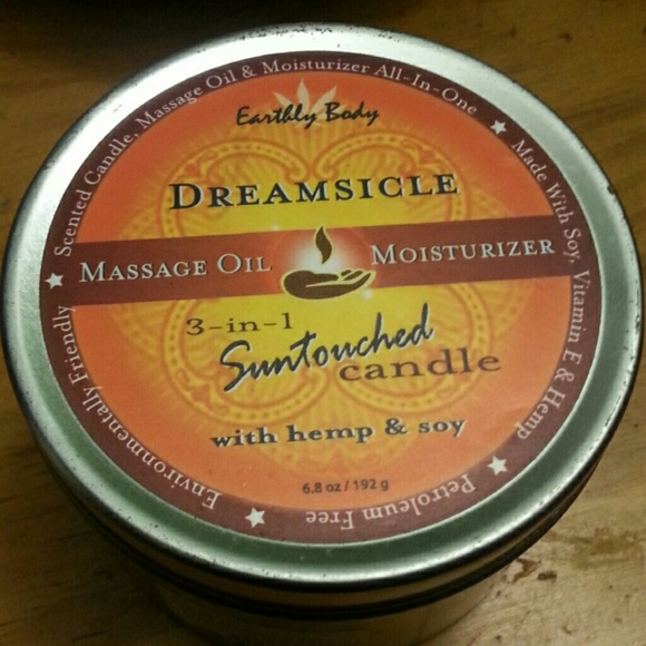 Dreamsicle Massage Oil Moisturizer 3 in 1 Candle