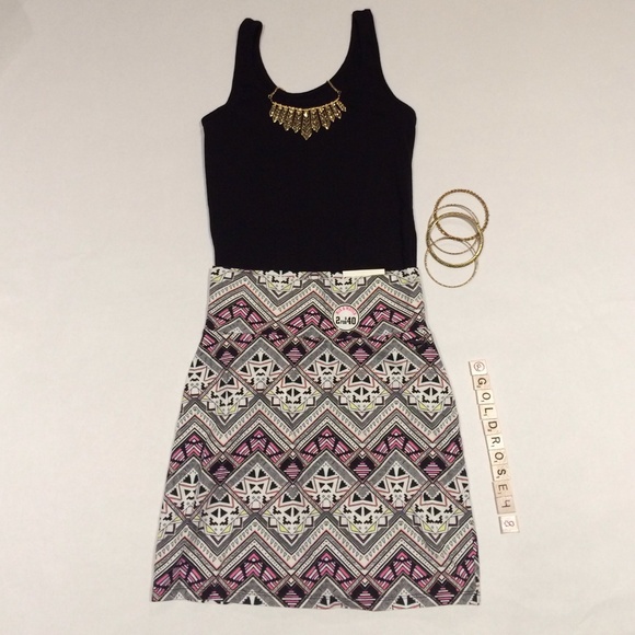 PINK Victoria's Secret Dresses & Skirts - PINK Victoria's Secret high waisted skirt