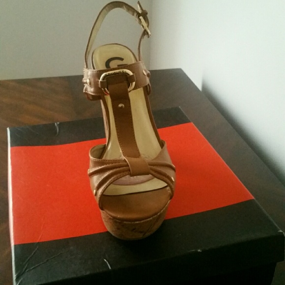 Guess platform sandals - Picture 2 of 2
