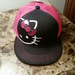 Hello kitty hat