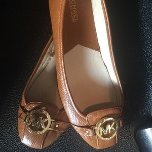 Michael Kors flats only worn once and too big :(