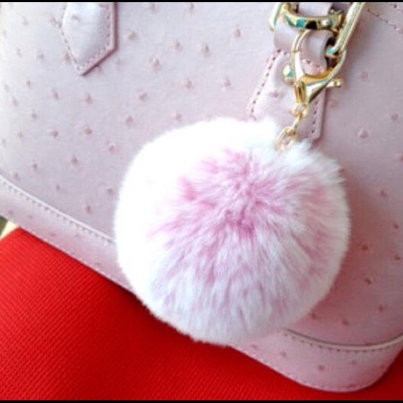 New ! Pom Pom Charm 💕