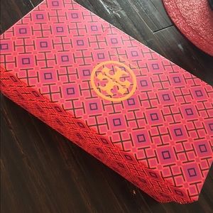 BRAND NEW TORY BURCH SANDALS
