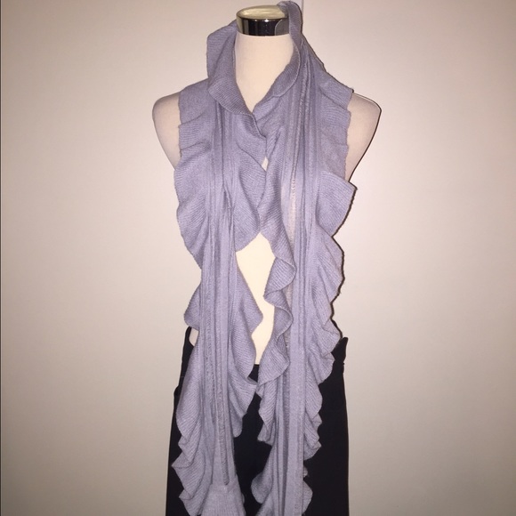 Guess Ruffle Scarf - Picture 3 of 4