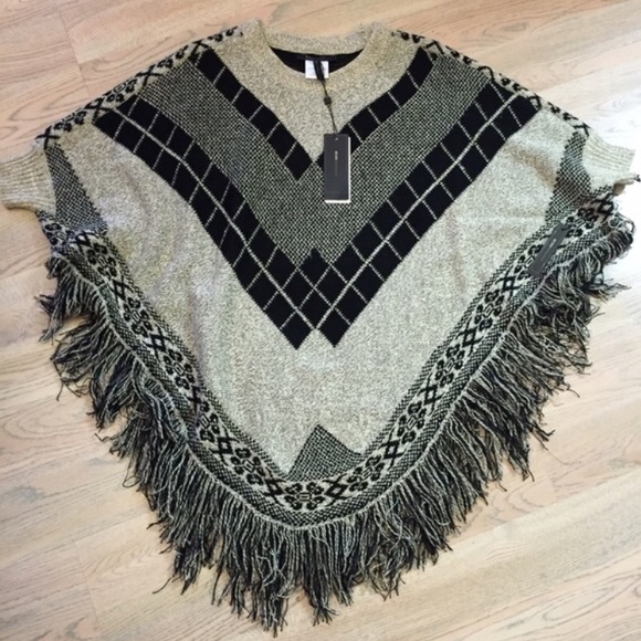 LOOKInG FOR!!! bCBG poncho