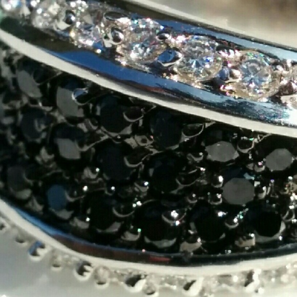 Charming Black and Clear CZ Ring - Picture 3 of 4