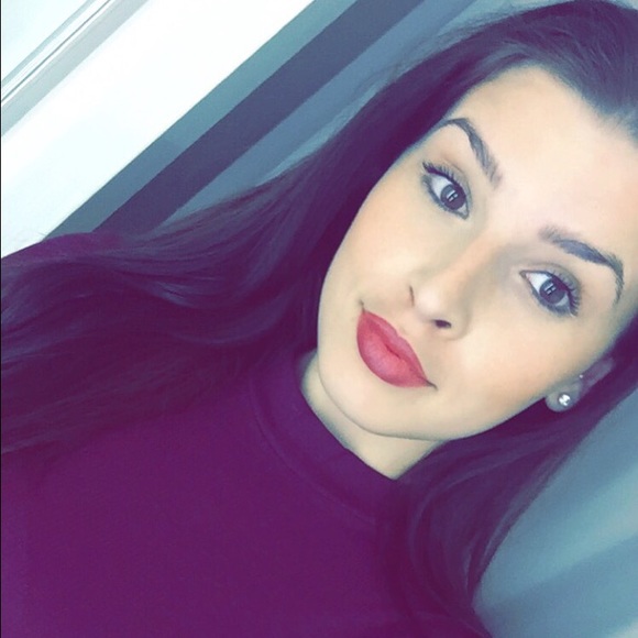Meet your Posher, Micaela