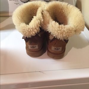 Bailey Bow uggs