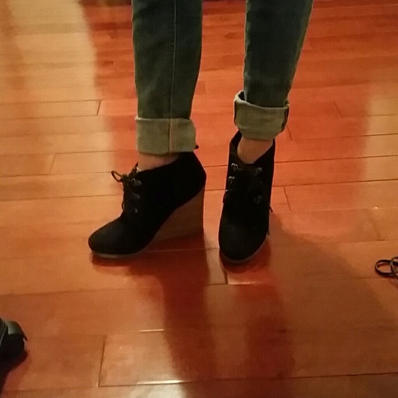 low cut wedges boots - Picture 2 of 4